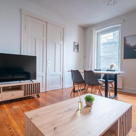 Grosses Apartment Mit 2 Balkonen Zentral Am Nordertor เฟลนส์บวร์ก ภายนอก รูปภาพ