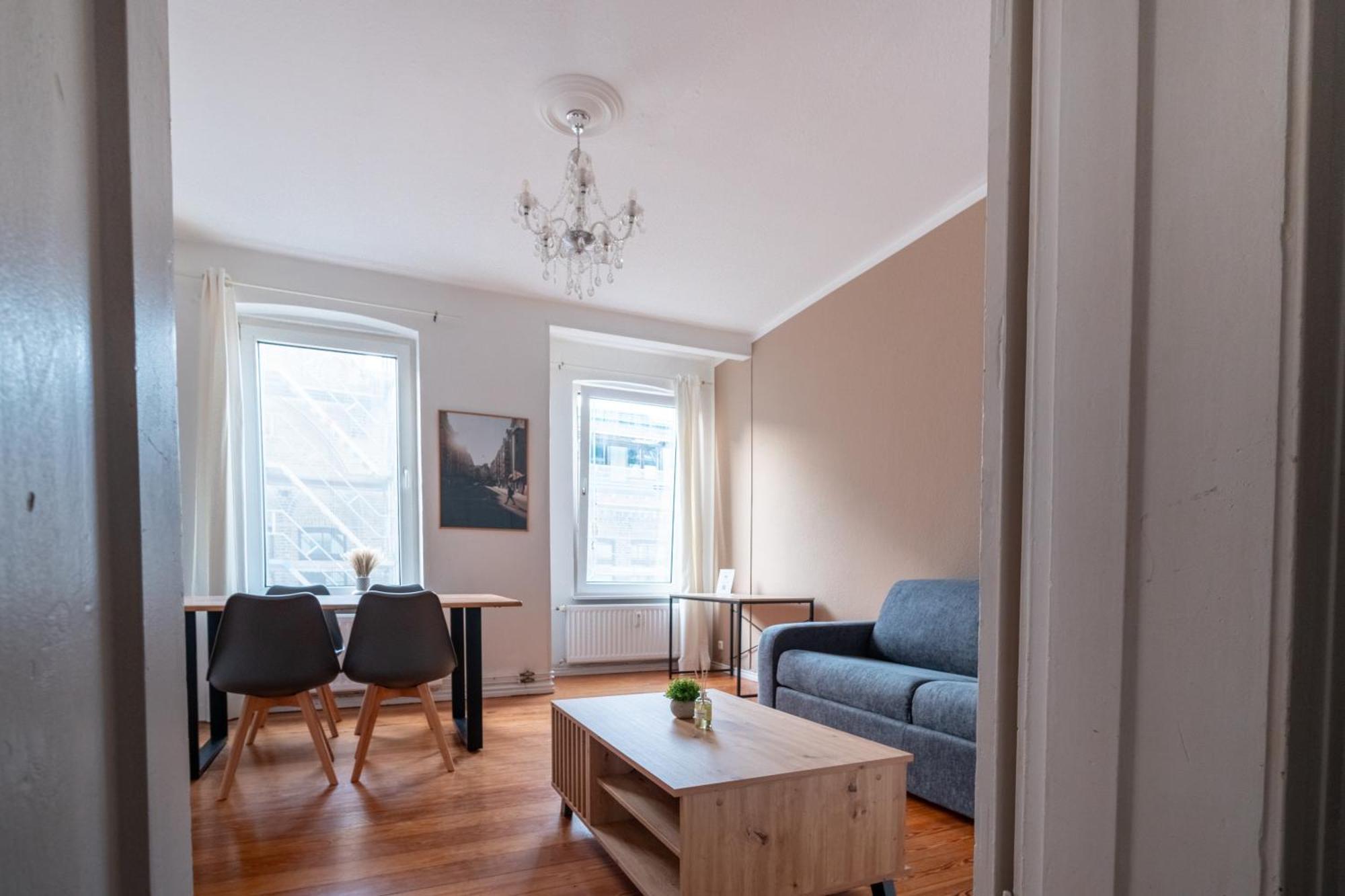 Grosses Apartment Mit 2 Balkonen Zentral Am Nordertor เฟลนส์บวร์ก ภายนอก รูปภาพ