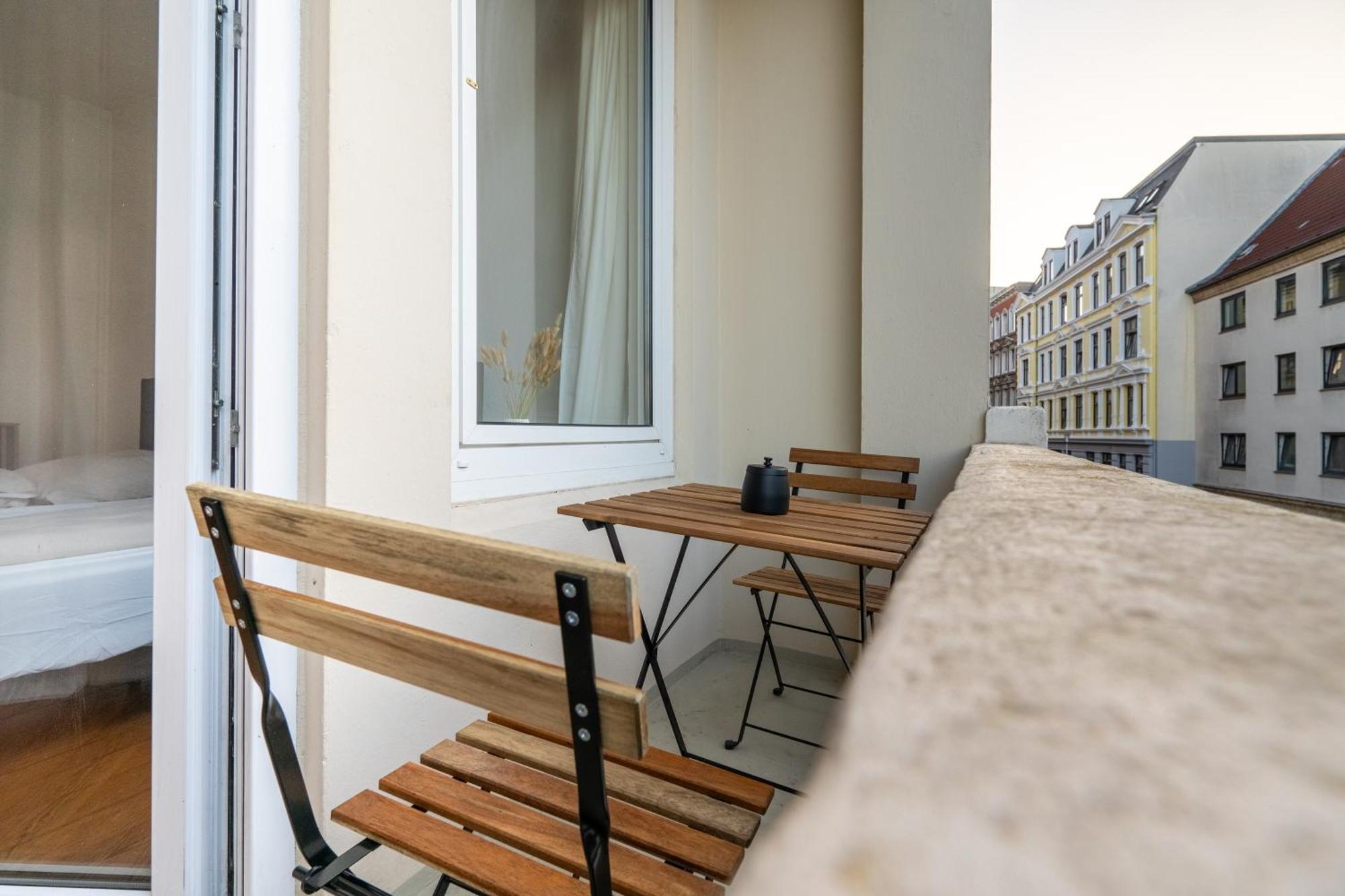 Grosses Apartment Mit 2 Balkonen Zentral Am Nordertor เฟลนส์บวร์ก ภายนอก รูปภาพ