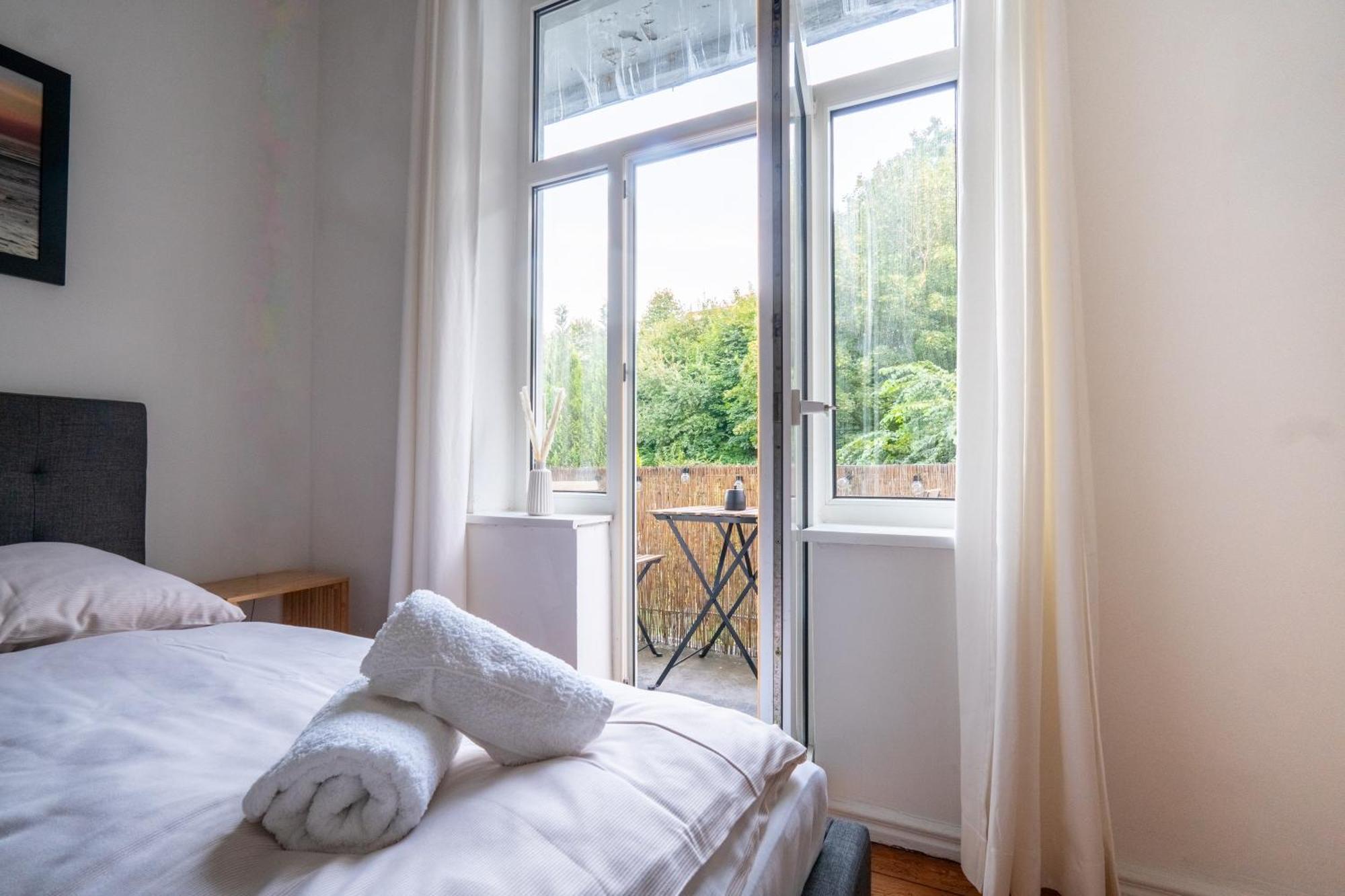 Grosses Apartment Mit 2 Balkonen Zentral Am Nordertor เฟลนส์บวร์ก ภายนอก รูปภาพ