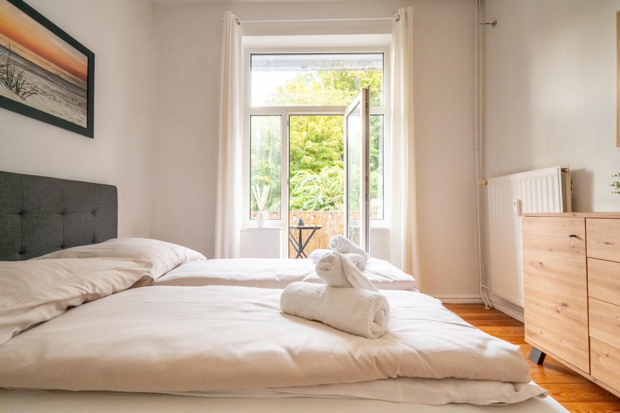 Grosses Apartment Mit 2 Balkonen Zentral Am Nordertor เฟลนส์บวร์ก ภายนอก รูปภาพ